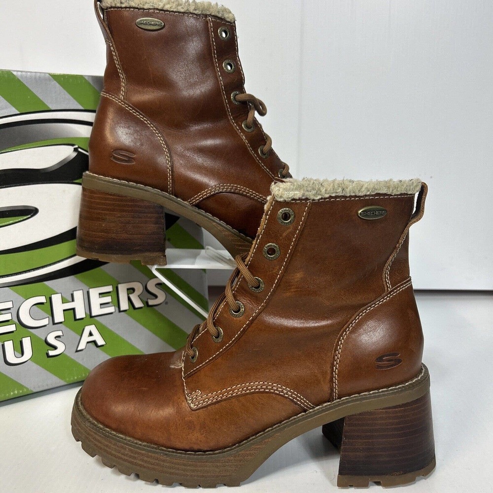 Skechers Women’s Size 10 Leather Lace Up Block Heel Boots Plateau Society W/ Box